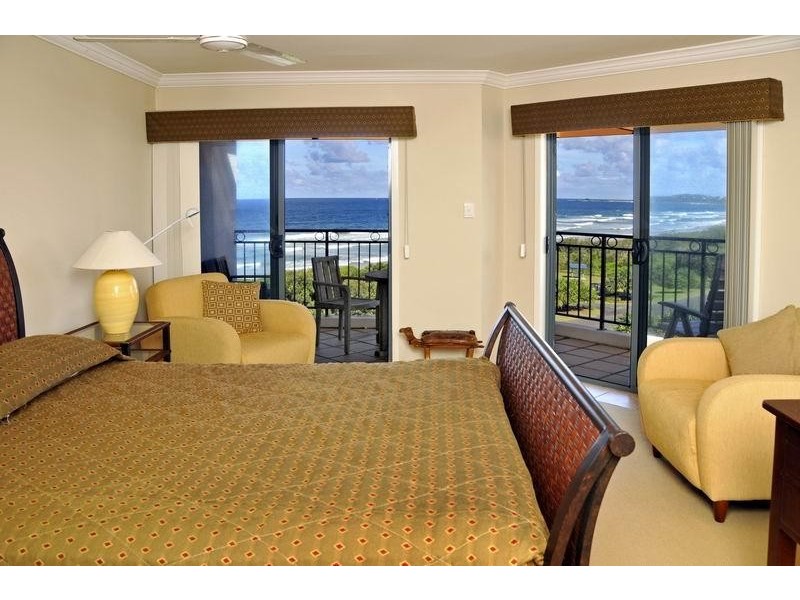 Apartment 2-11 /18-20 Pacific Parade, Yamba NSW 2464