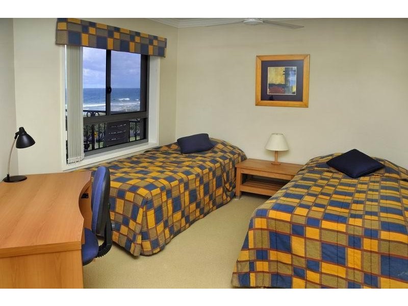 Apartment 2-11 /18-20 Pacific Parade, Yamba NSW 2464