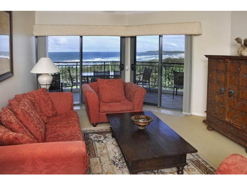 Apartment 2-11 /18-20 Pacific Parade, Yamba NSW 2464