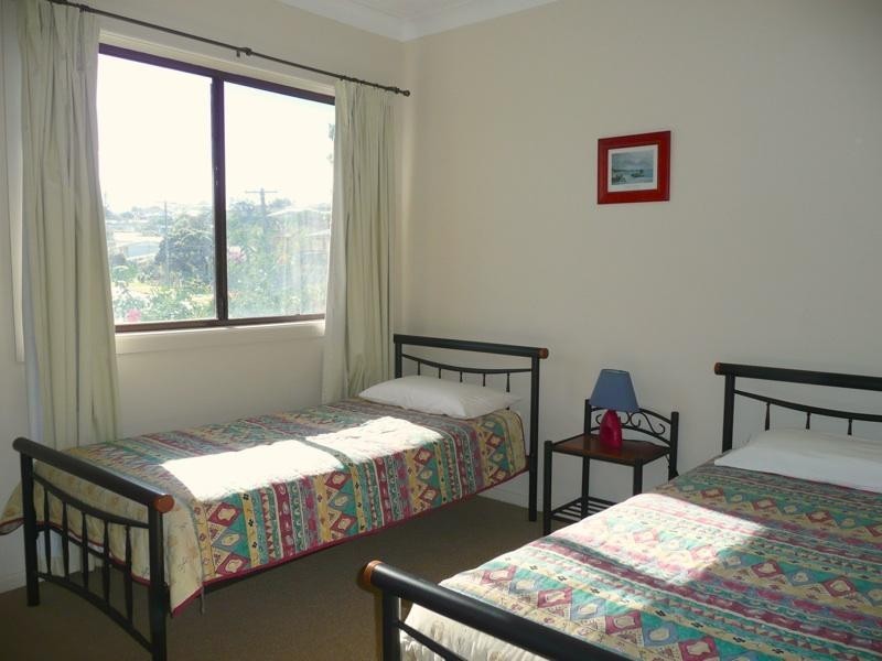 Apartment 5/7 Pacific Parade, Yamba NSW 2464