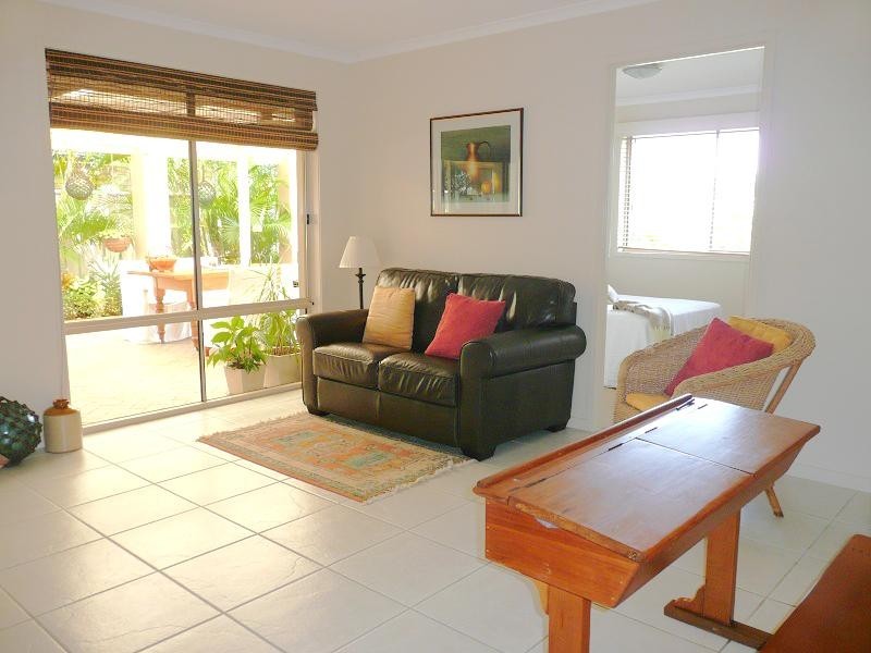 194 Yamba Road, Yamba NSW 2464