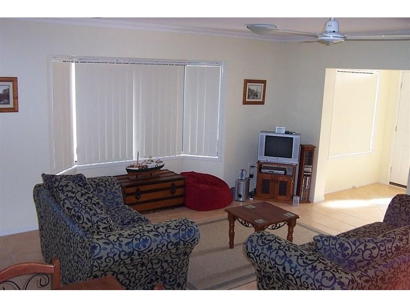 17 Oceania Court, Yamba NSW 2464