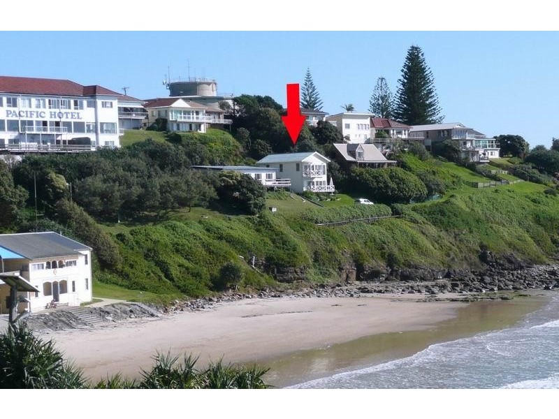 1/4 Marine Parade, Yamba NSW 2464