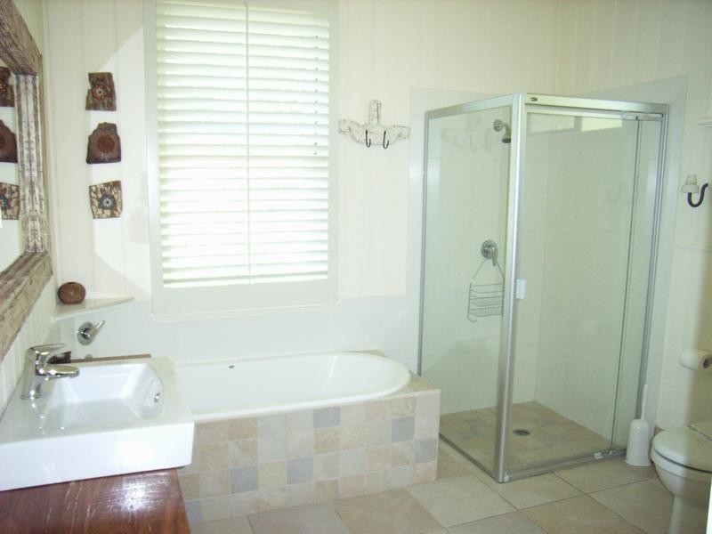 1/4 Marine Parade, Yamba NSW 2464