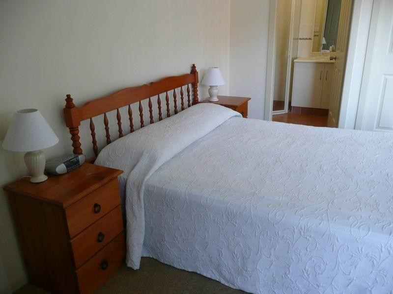 4/6 Pacific Parade, Yamba NSW 2464