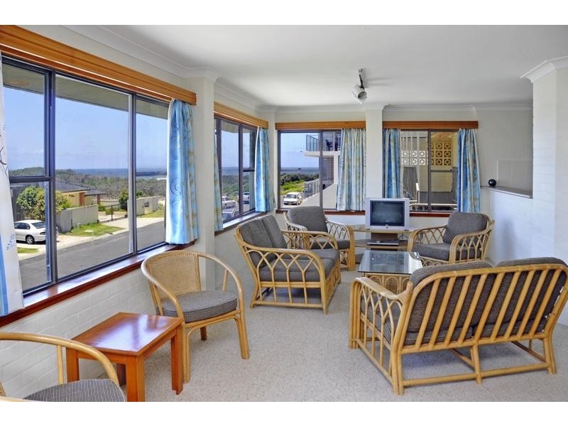 2/1 Ocean Street, Yamba NSW 2464