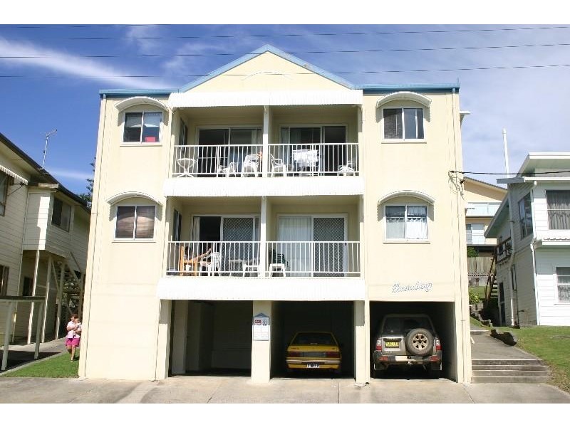 3/7 Ocean Street, Yamba NSW 2464