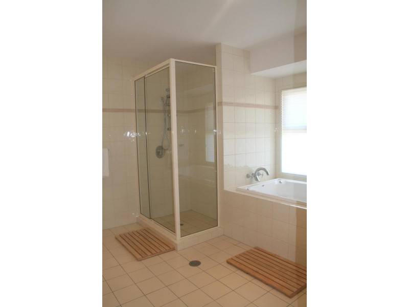 64/22 Pacific Parade, Yamba NSW 2464