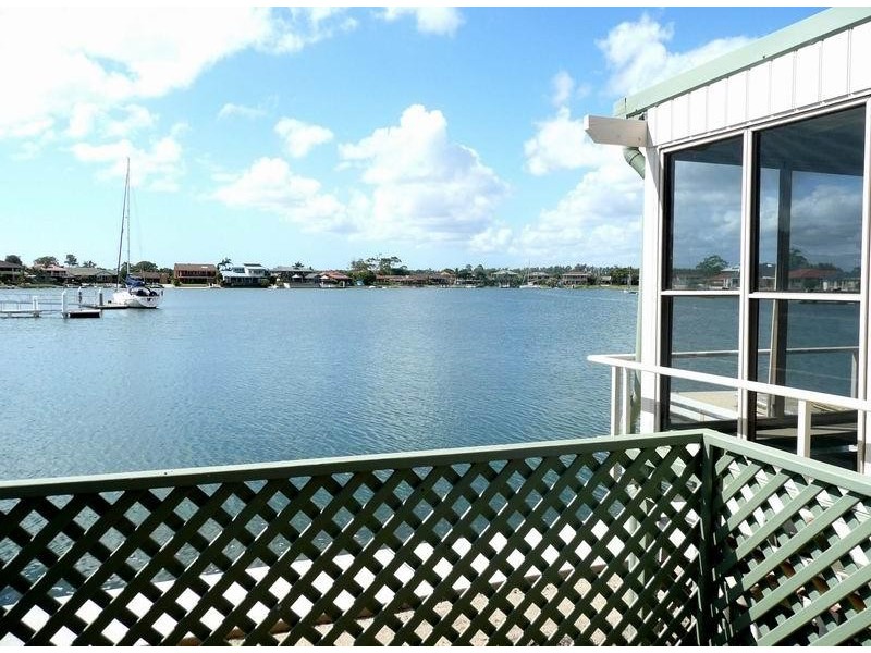 Unit 2/27 Westringia Place, Yamba NSW 2464