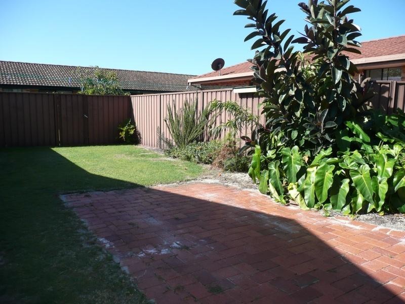 1 B Binnacle Court, Yamba NSW 2464