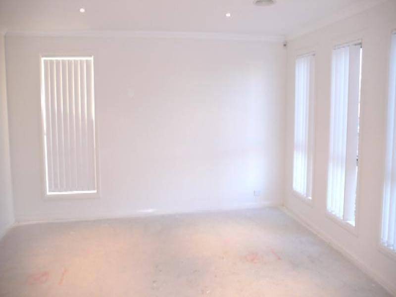 7 COSY CRESCENT, Harrison ACT 2914