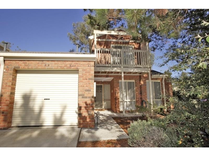 84 BRITTEN JONES DRIVE, Holt ACT 2615