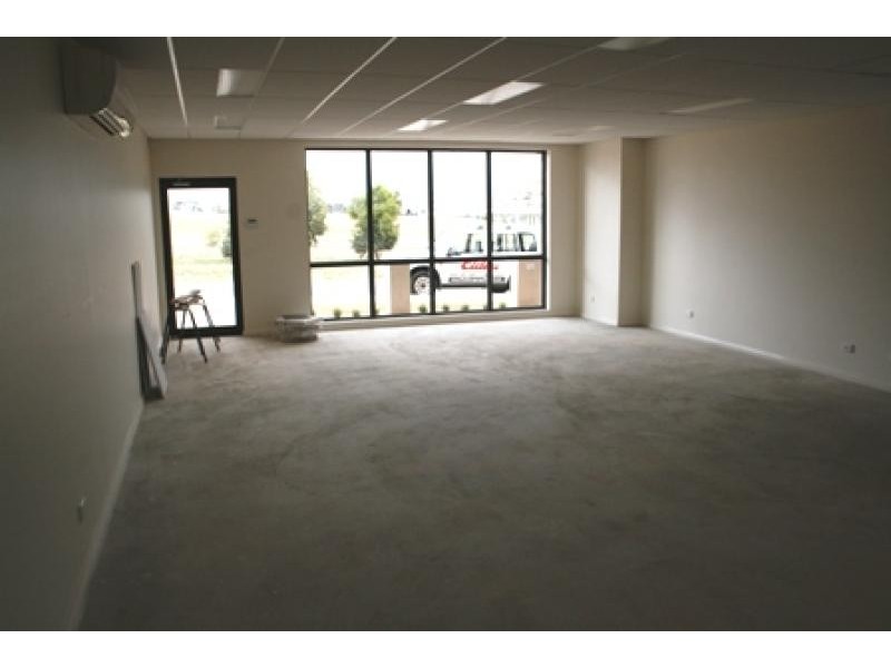 113 Anthony Rolfe Avenue, Gungahlin ACT 2912