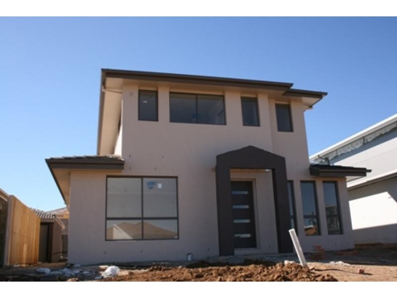 4 Hewett Crescent, Franklin ACT 2913
