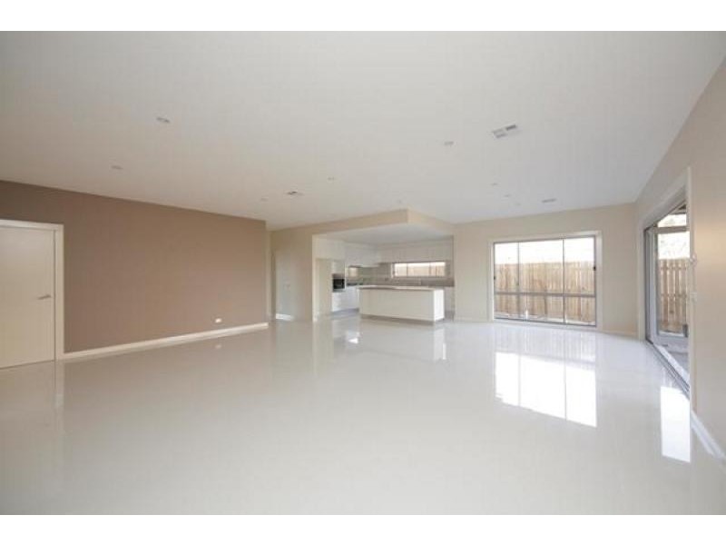 40 Helen Leonard Street, Forde ACT 2914