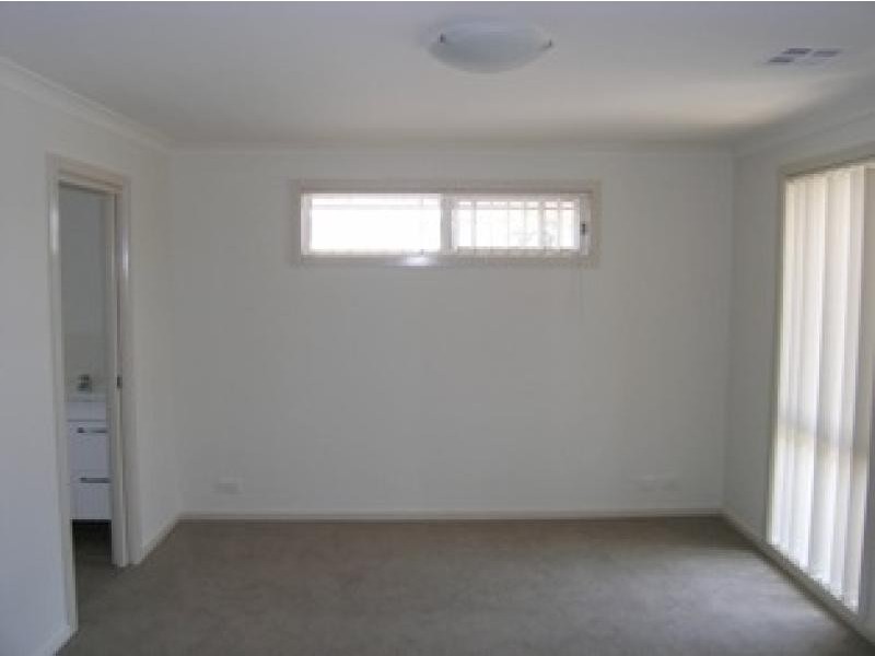 5 Santospirito Street, Forde ACT 2914