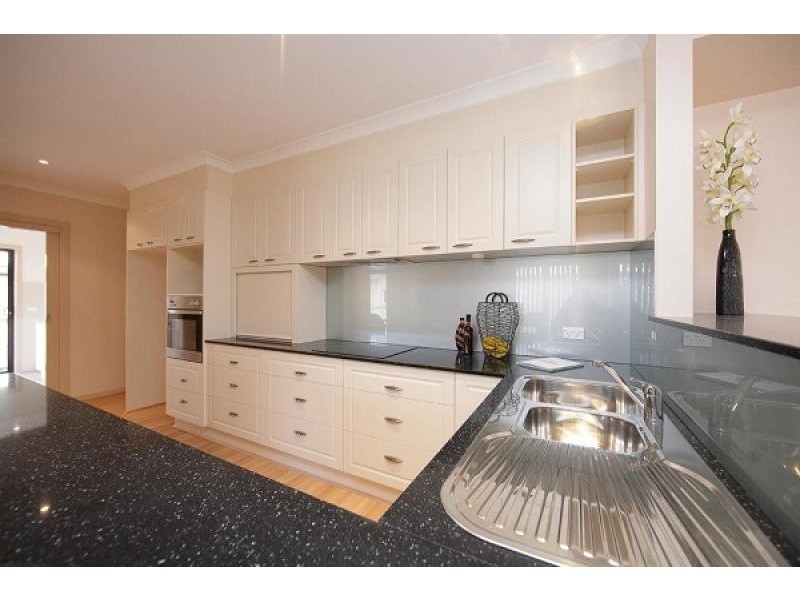 18 Wallaman Street, Harrison ACT 2914