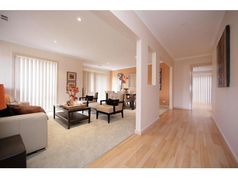 18 Wallaman Street, Harrison ACT 2914
