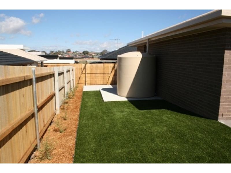 32 Beveridge Street, Forde ACT 2914