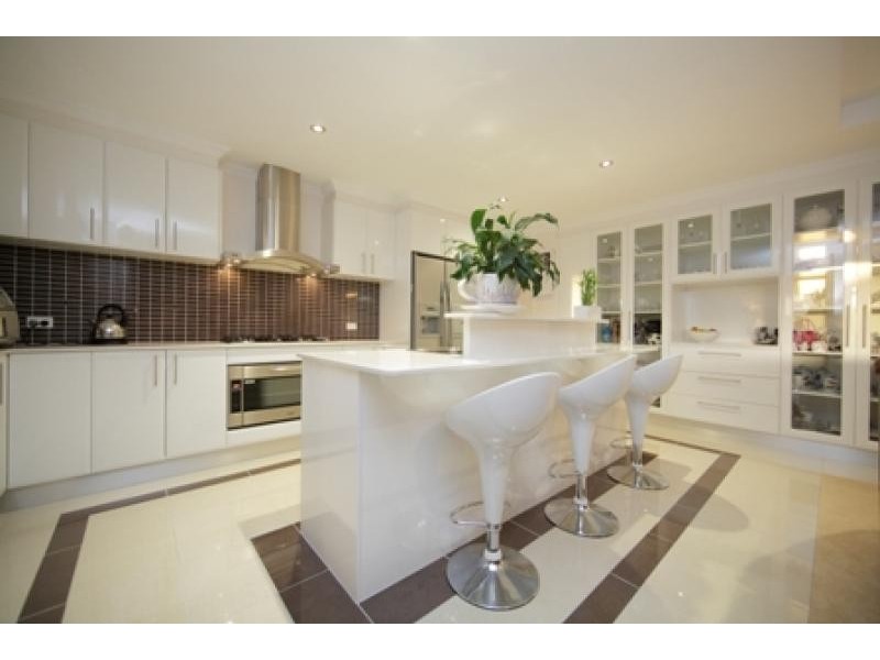 2 Farmer Place, Gungahlin ACT 2912