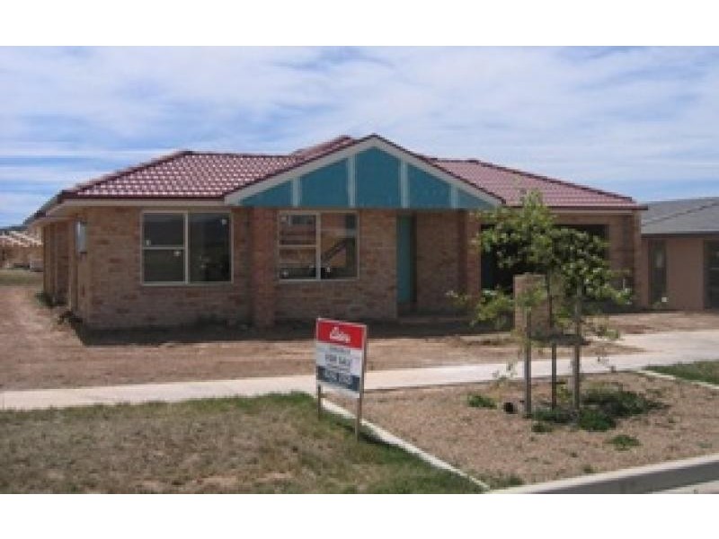 79 James Harrison Street, Dunlop ACT 2615