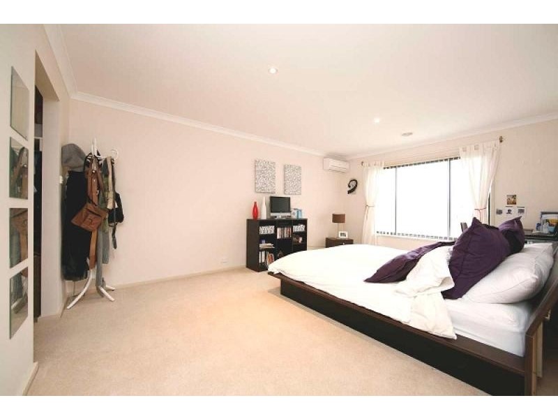 271 Anthony Rolfe Ave, Gungahlin ACT 2912