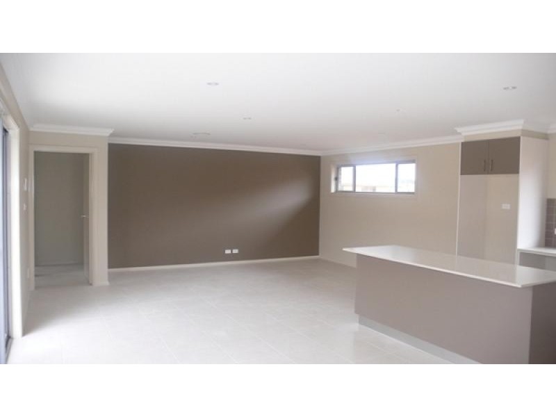 10 Koerstz Street, Dunlop ACT 2615