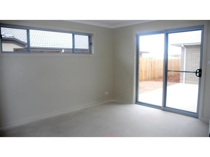 10 Koerstz Street, Dunlop ACT 2615