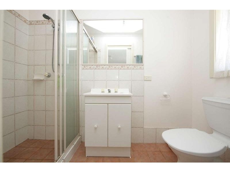 8 Saxby Close, Amaroo ACT 2914