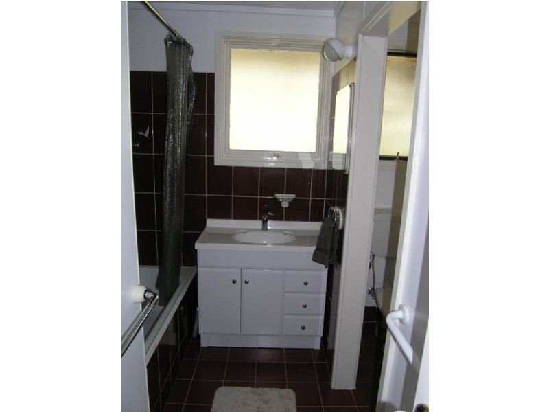 66 O’Loghlen Street, Latham ACT 2615
