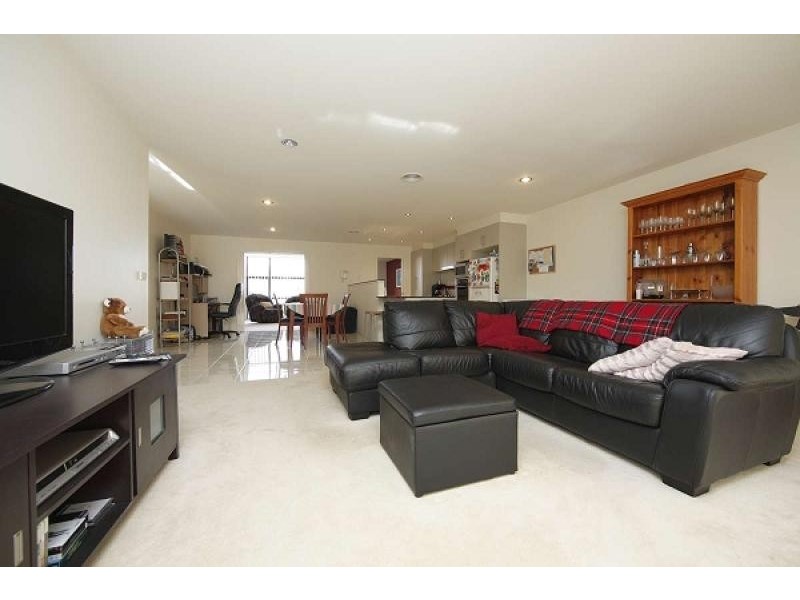 355 Anthony Rolfe Ave, Gungahlin ACT 2912
