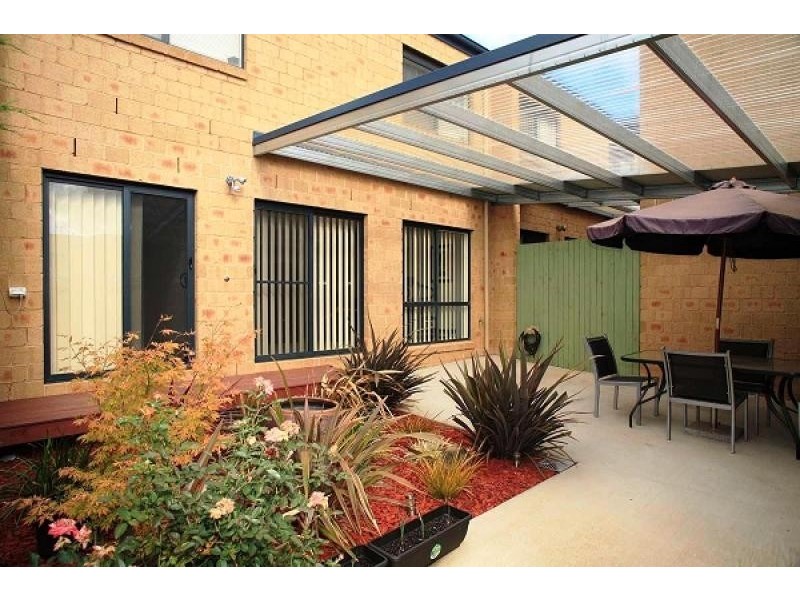 355 Anthony Rolfe Ave, Gungahlin ACT 2912