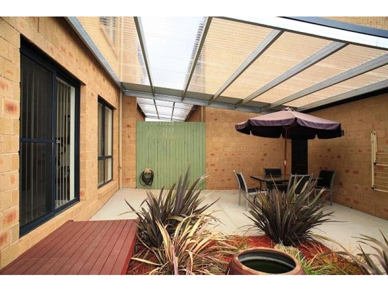 355 Anthony Rolfe Ave, Gungahlin ACT 2912