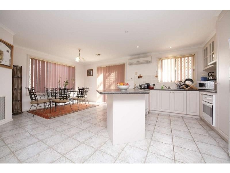 47 Burraly Court, Ngunnawal ACT 2913