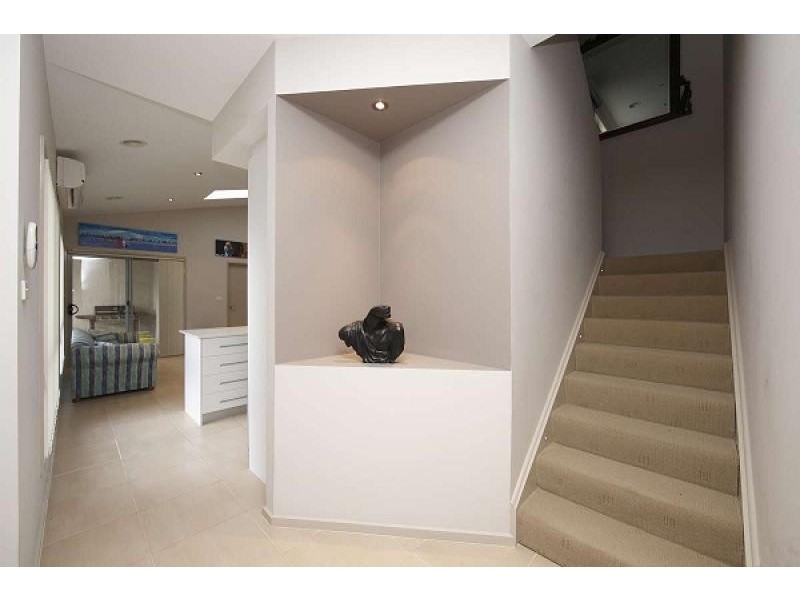 6 Ebor Lane, Harrison ACT 2914