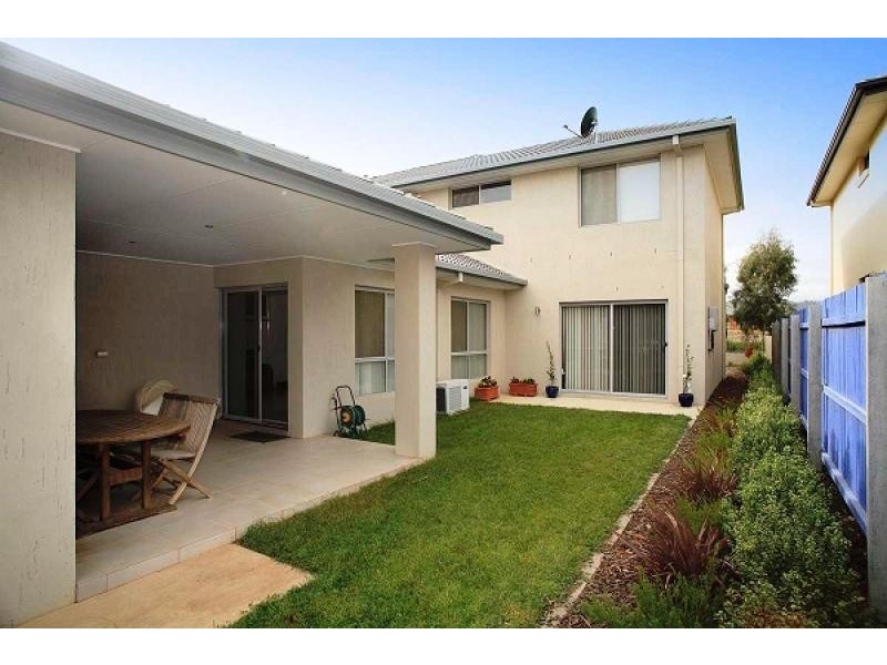 6 Ebor Lane, Harrison ACT 2914