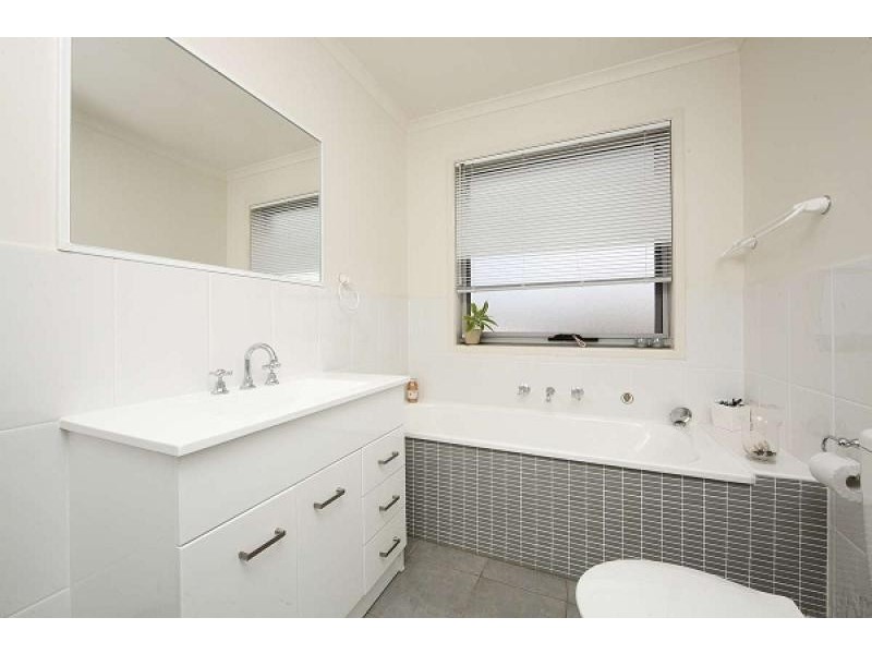 53 Moonlight Ave, Harrison ACT 2914
