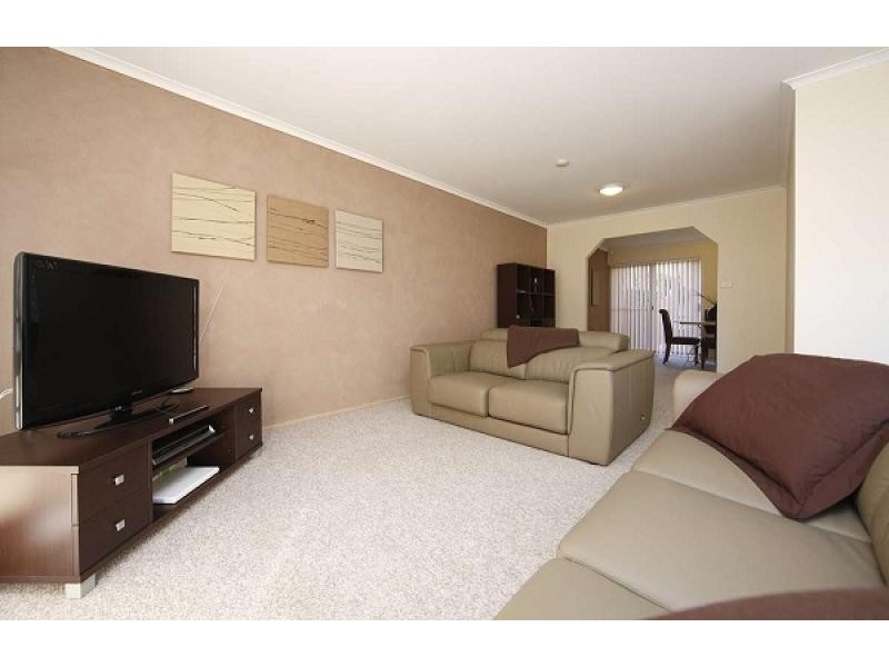 Unit 9, 211 Kosciuszko Ave, Palmerston ACT 2913