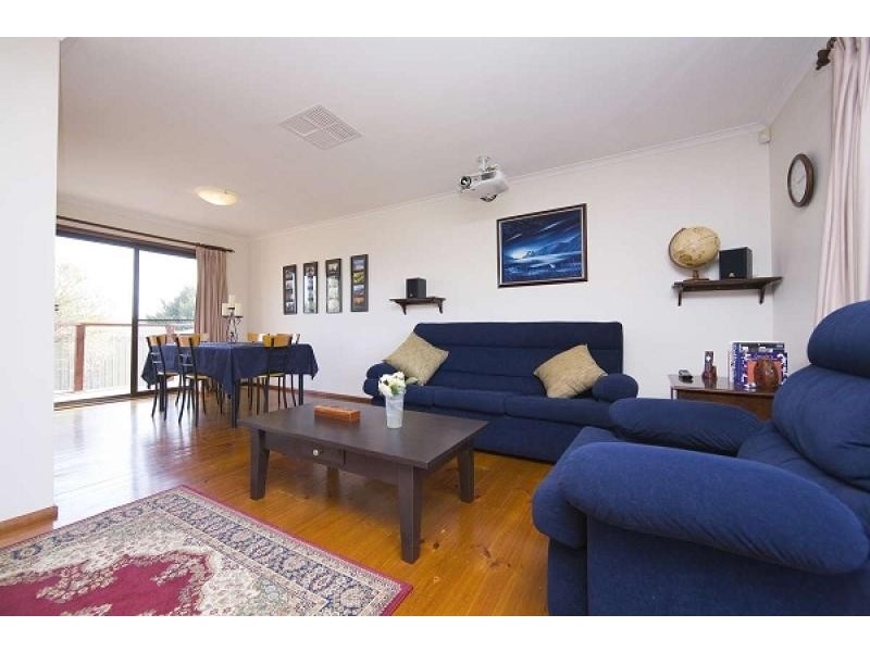 4 Tiegs Place, Florey ACT 2615