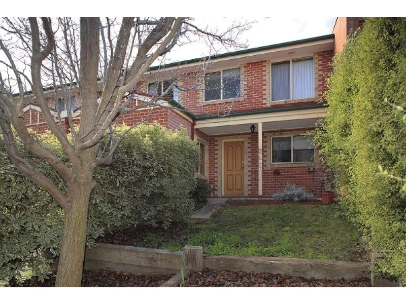 44 Gang Gang Court, Ngunnawal ACT 2913