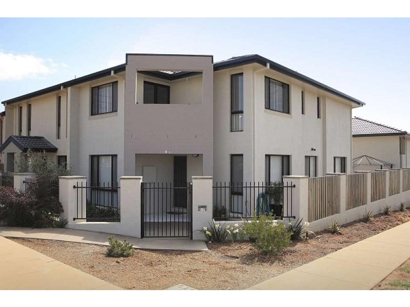 71 Mary Gillespie Ave, Gungahlin ACT 2912