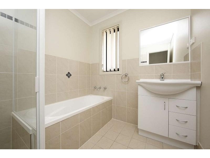 71 Mary Gillespie Ave, Gungahlin ACT 2912