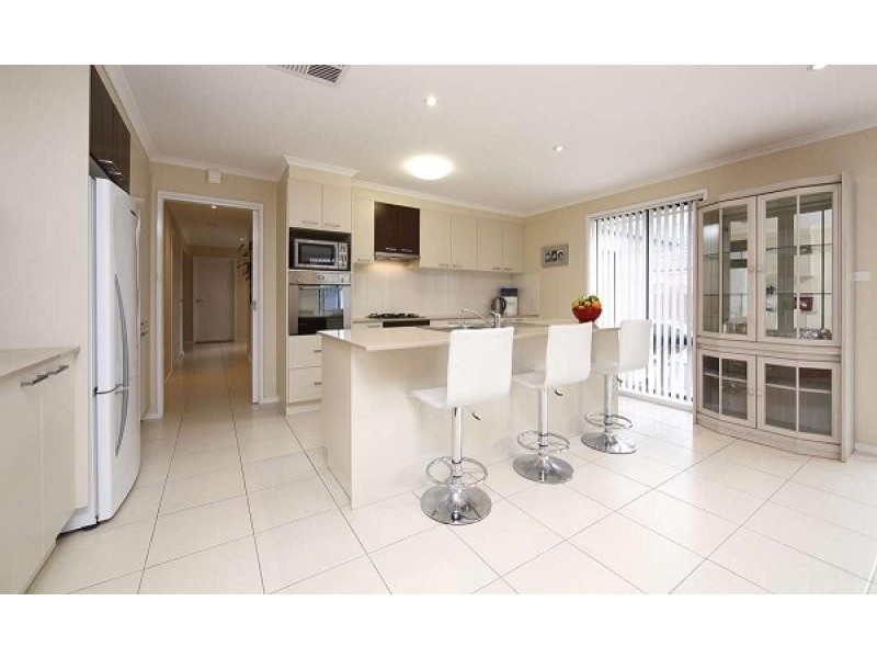 6 Sarson Street, Gungahlin ACT 2912