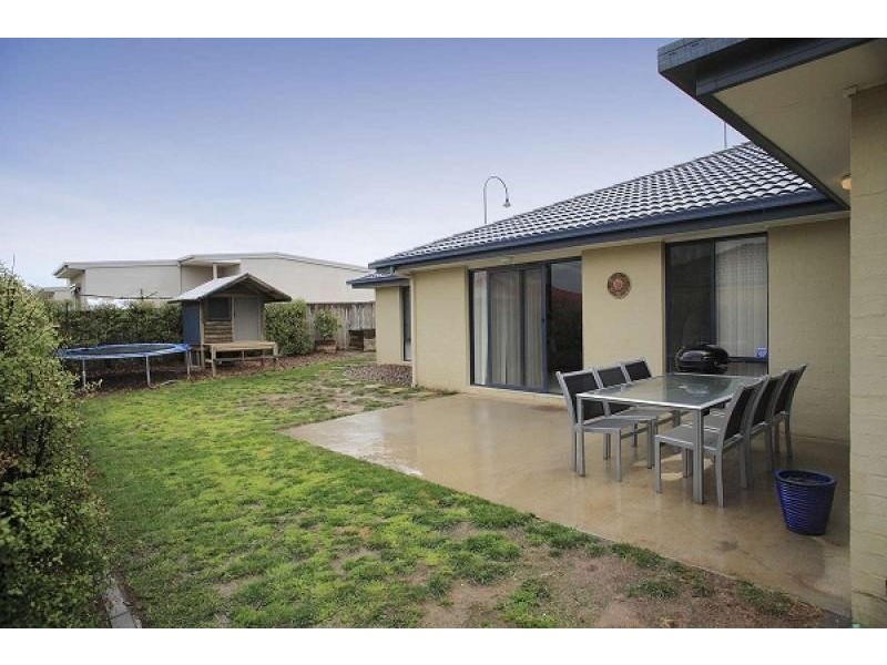 6 Sarson Street, Gungahlin ACT 2912