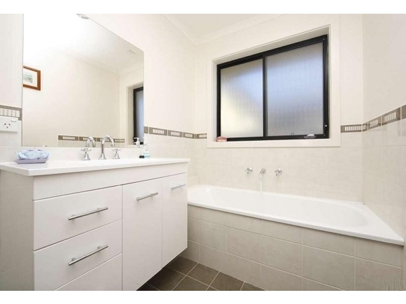 53 Branson St, Dunlop ACT 2615