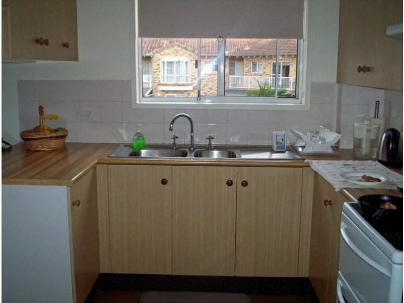 Berkeley Vale NSW 2261