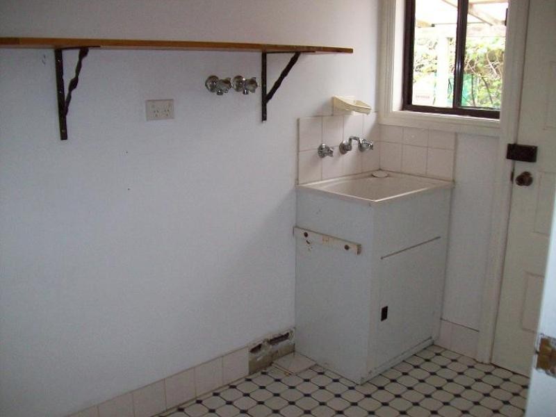 4 Brenda Crescent, Tumbi Umbi NSW 2261