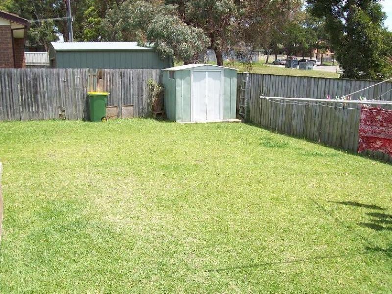 Bateau Bay NSW 2261