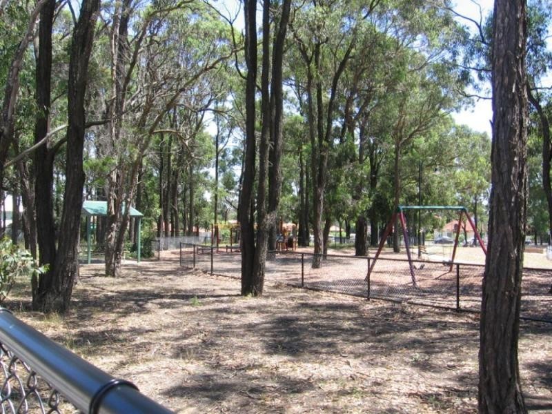 2/68 Davies Rd, Padstow NSW 2211