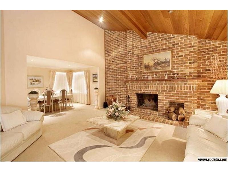 21 BEAUMARIS DRIVE, Menai NSW 2234